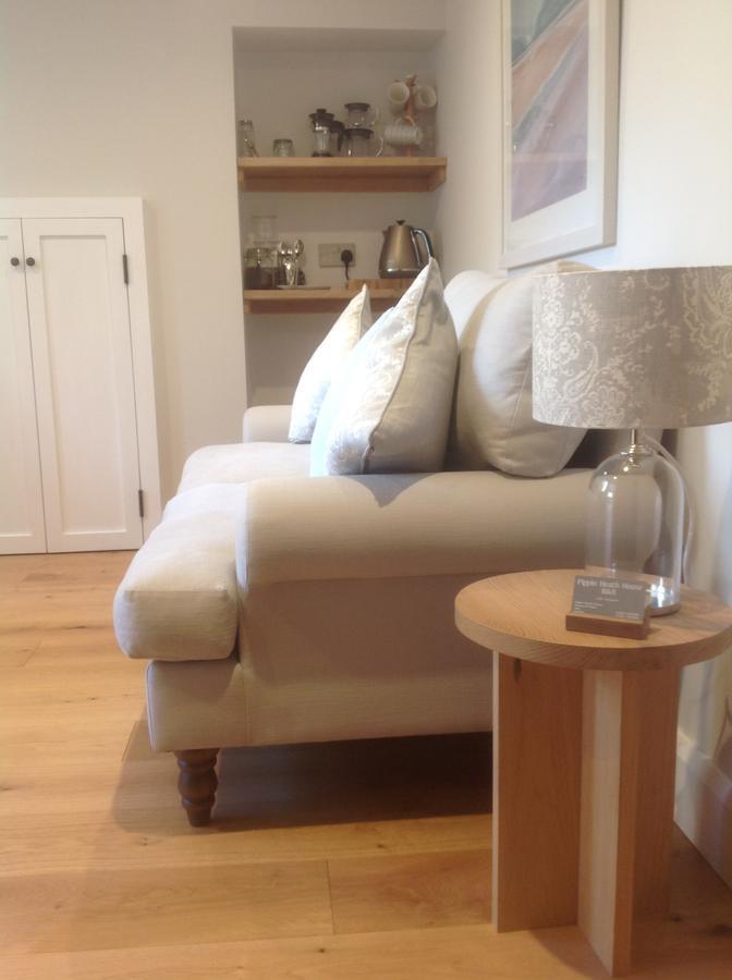 Pippin Heath House B&B 홀트 외부 사진